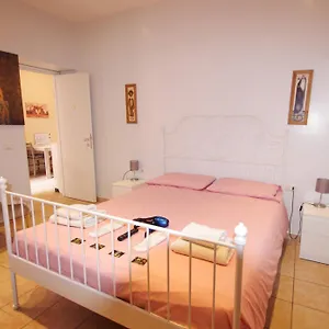  Bed & Breakfast Old Bakery Italia